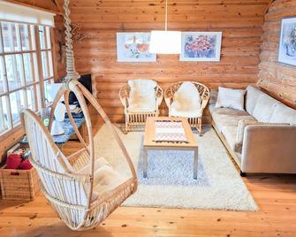 Holiday Home Honkaranta by Interhome - Karstula - Sala de estar