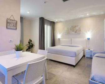 White Suite & Apartments - Bellaria-Igea Marina - Bedroom