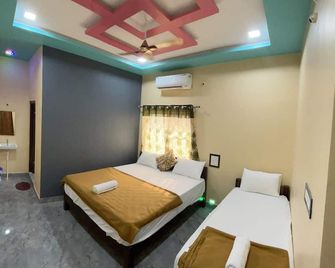 Swagath guest inn hampi - Hampi