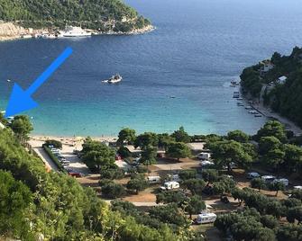 Prapratno Beachfront Paradise Jago - Ston - Edificio