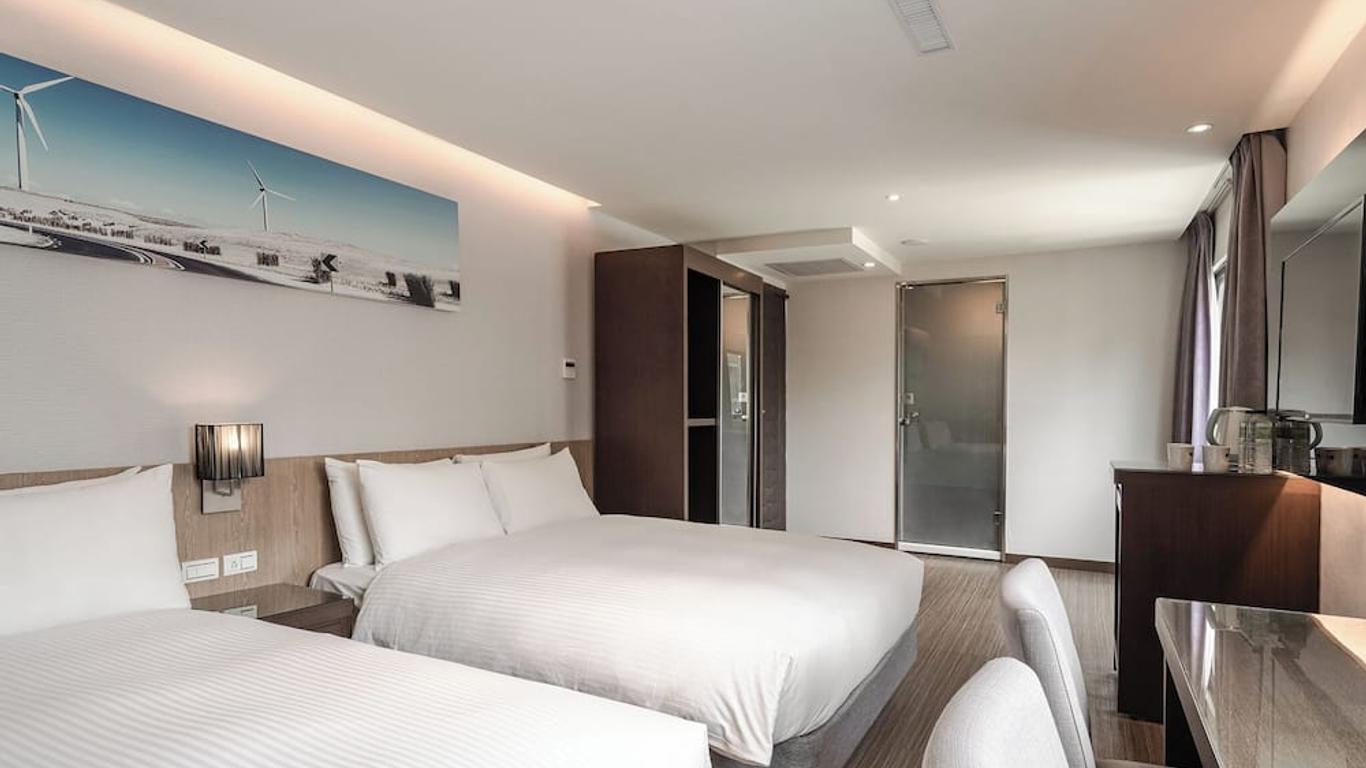 Hotel Yoshi