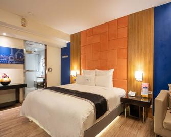 168 Motel-Hsinchu - Hsinchu - Camera da letto