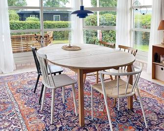 Holiday Home Haderslev LIV - Haderslev - Dining room