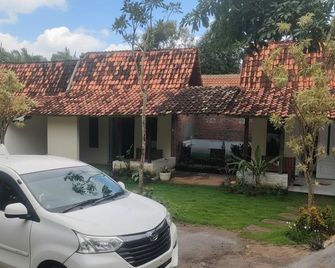 Tiara Homestay - Banyuwangi