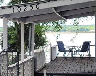 Waterfront Home Directly On Lake Tawakoni - Wills Point - Balcony