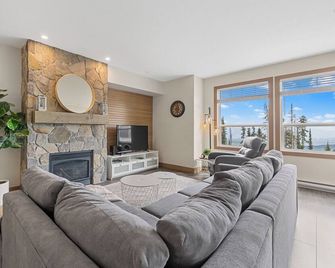 Duplex with private hot tub - Big White - Sala de estar