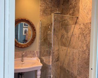 L'appartement Montmorency - Saint-Paterne-Racan - Baño