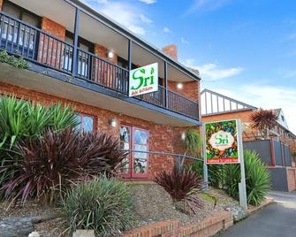 Waves Motel and Apartments - Warrnambool - Toà nhà