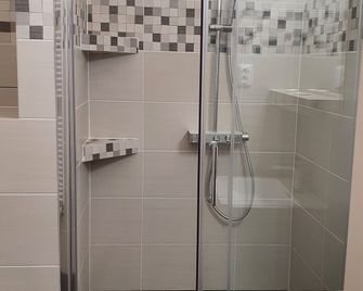 Hotel Jerabek - Prag - Badrum