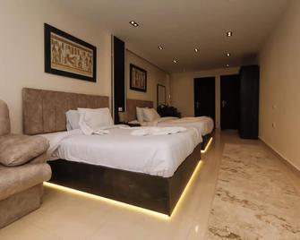 Crowne Pyramids view inn - Cairo - Phòng ngủ