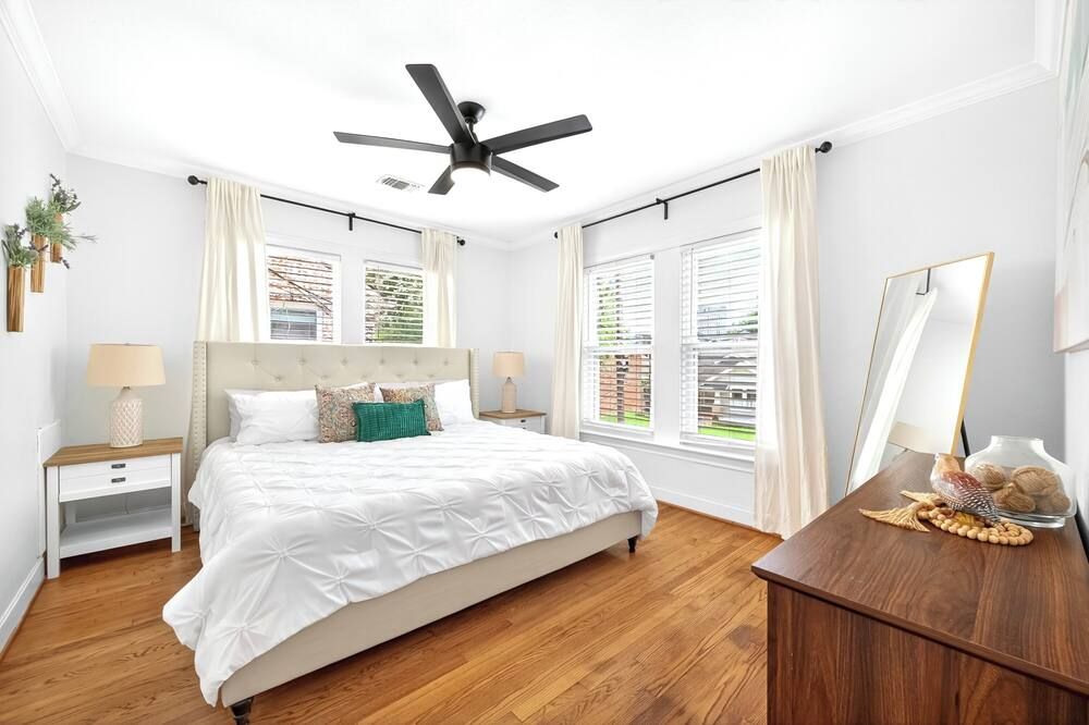 1716 Fairview 2king/1ba Top Apt Duplex Pets Ok! - Houston - Habitación