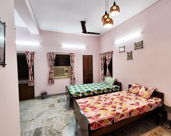 Spacious 3bhk House Opp South City Mall - Calcuta - Habitación