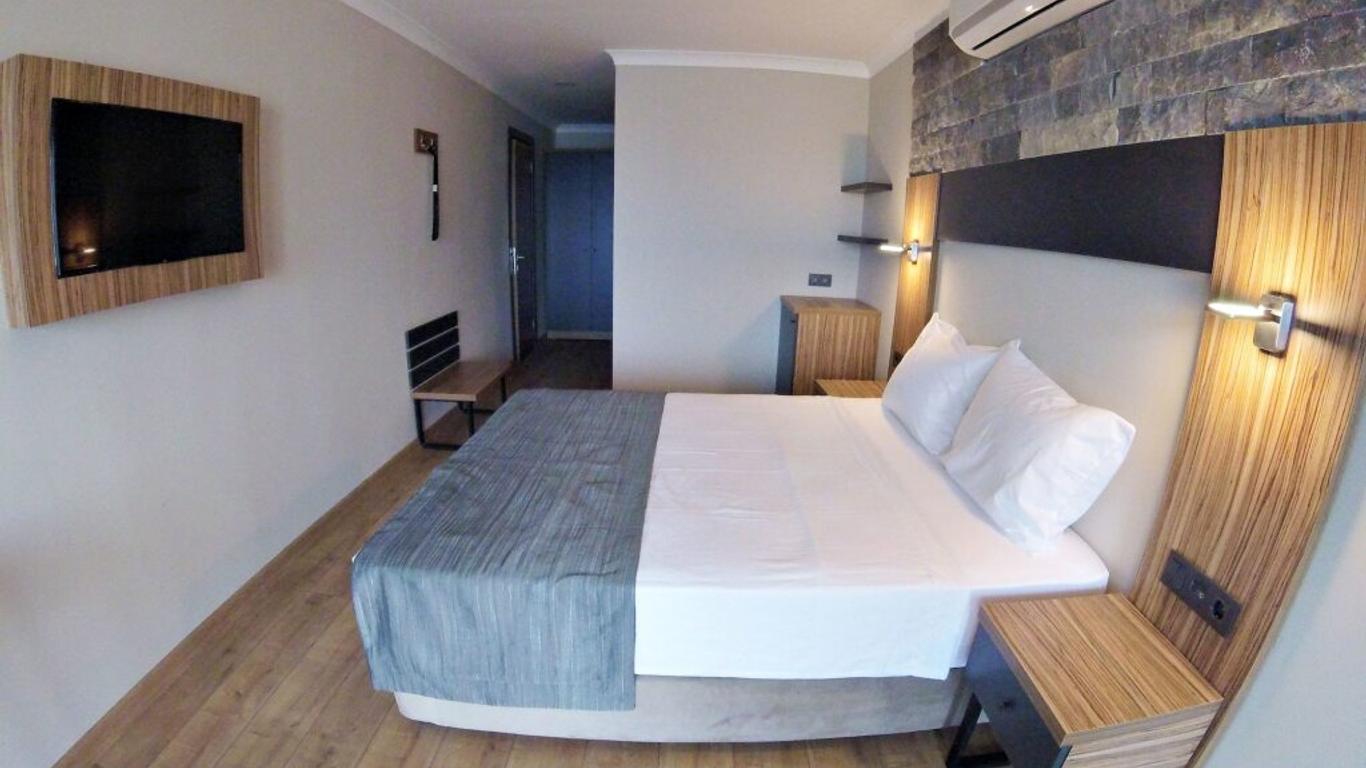 Akkan Plus Hotel