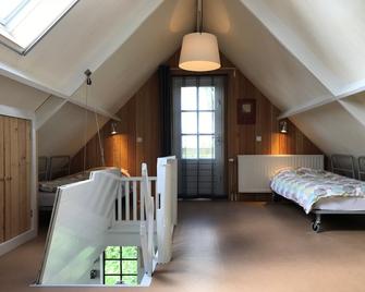 Attractive Holiday Home At Lauwersmeer National Park And Wadden Sea - Kollum - Habitación