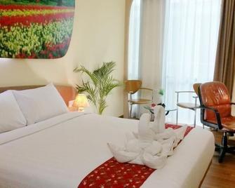 Business Hotel Tomang - Jakarta
