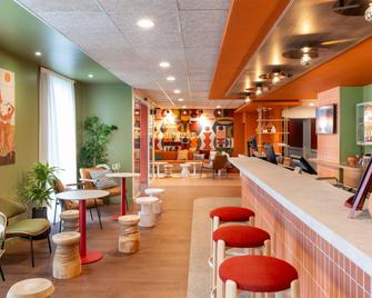 ibis Styles Prevessin Geneve Aeroport - Prévessin-Moëns - Bar