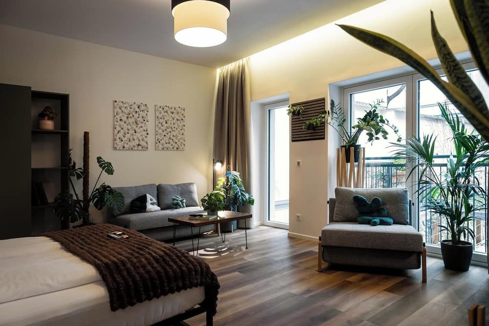 إربان جانغل أبارتمنتس