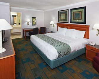 La Quinta Inn by Wyndham Austin Oltorf - Austin - Chambre