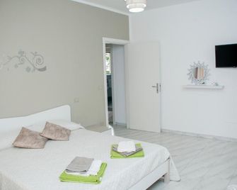 Bed and Breakfast Champagne - Sanza - Bedroom