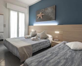 Hotel Esperia - Cattolica - Kamar Tidur