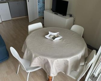 Appartement Orchidée - Courseulles-sur-Mer - Dining room