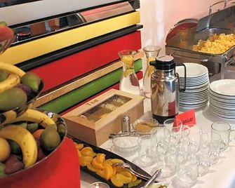Osterberg - Restaurant und Hotel - Hildesheim - Bufet