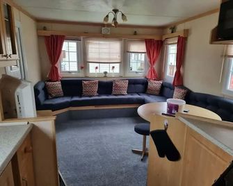 Ingoldmells Direct Beach Access - Skegness - Salon