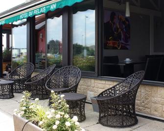 Contact Hôtel du Relais Thouars - Thouars - Binnenhof