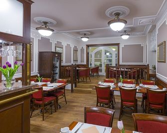 Boutique Hotel Romanza - Mariánské Lázně - Restaurante