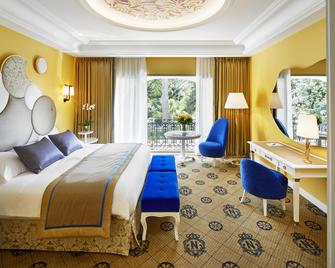 Hotel Le Negresco - Nice - Bedroom