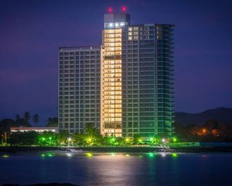 Ocean View Tropical Paradise - Nueva Gorgona - Edificio