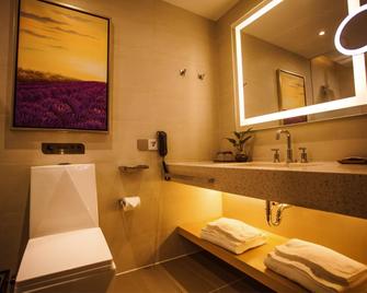 Lavande Hotel Fuxin San Yi Ba Park Branch - Fuxin - Habitación