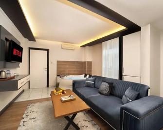 جناح إزرا باكيركوي - اسطنبول - غرفة معيشة