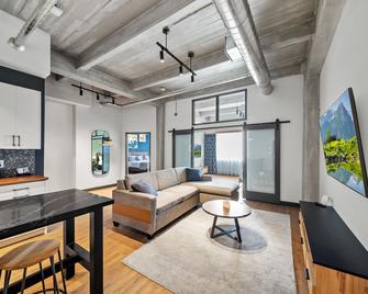 Cannery Lofts Niagara - Niagara Falls - Phòng khách
