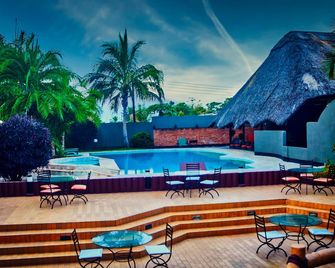 Chrismar Hotel Lusaka - Lusaka - Basen