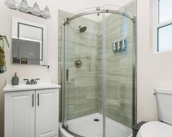 Luxurious, Spacious, Private studio in Great location! - Orange