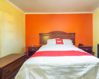 OYO Hotel Brookhaven Ms Hwy 51 North - Brookhaven - Schlafzimmer