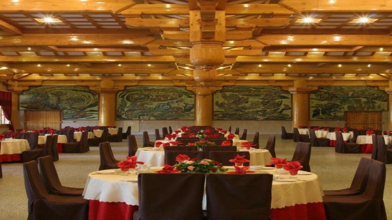 The Silk Road Dunhuang Hotel