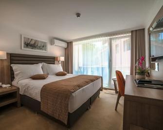 Hotel Saturn - Mangalia - Habitación