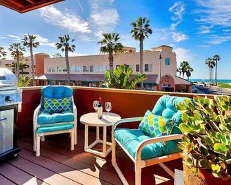 IB Seaside Paradise w/ Ocean Views! - Imperial Beach - Balcony