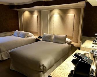 The Grand Resort - Warren - Bedroom