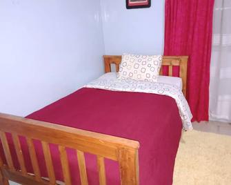 More than a roof over your head! - Eldoret - Bedroom