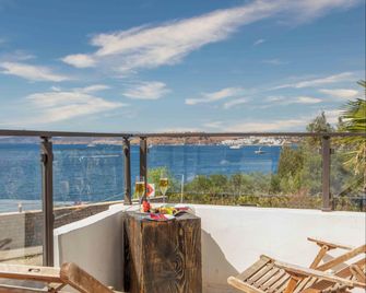 Senses Hotel - Adults Only - בודרום - מרפסת