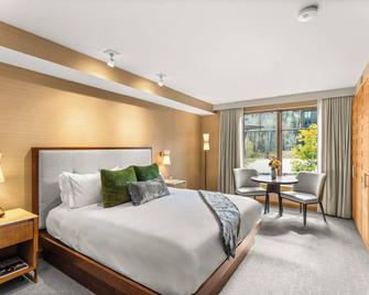 New! Luxury Resort Ski In Ski Out Studio - Snowmass Village - Bedroom