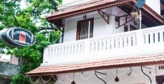 Hotel Coramandal Heritage - Pondicherry - Byggnad