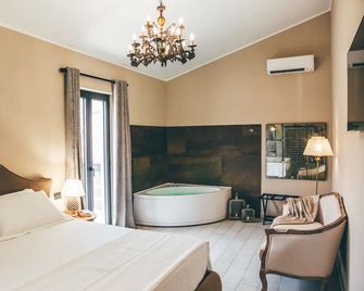 Eksotika - Oliveri - Bedroom