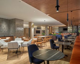 Courtyard by Marriott Quito Airport - Checa - Restaurante