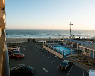 Edgewater Inn And Suites - Pismo Beach - Edificio