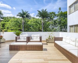 Cha Pampulha Design Hotel - בלו הוריזונטה - מרפסת