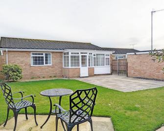 Marine Lodge - Bognor Regis - Patio